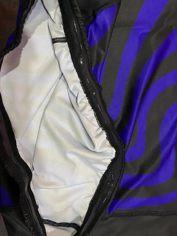 Rash guard inside out view