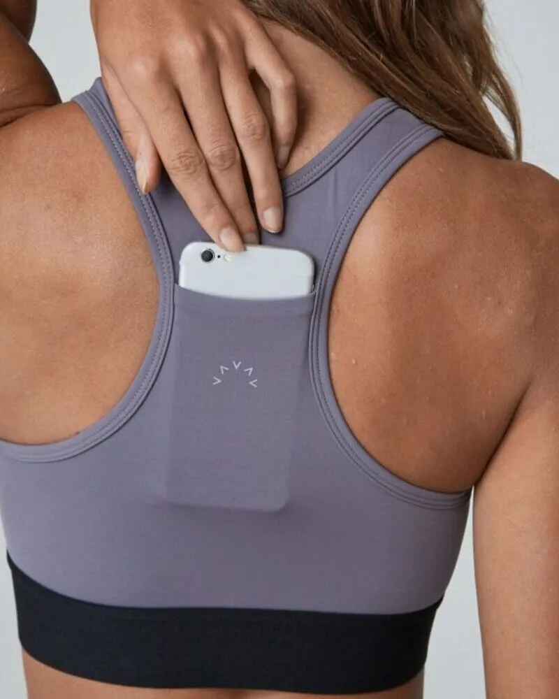 sports bra mobile pocket on back